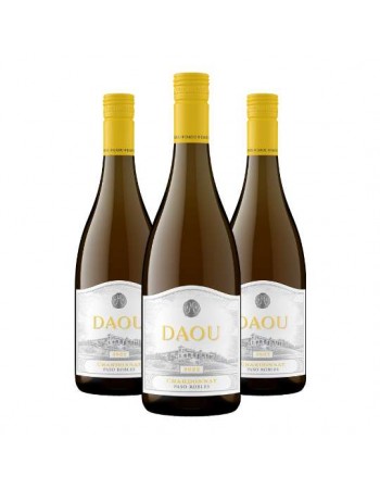 Trio - 2022 Daou Discovery Chardonnay..